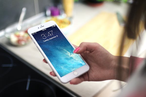 Comment résoudre l'absence de réponse au tactile sur iphone ?