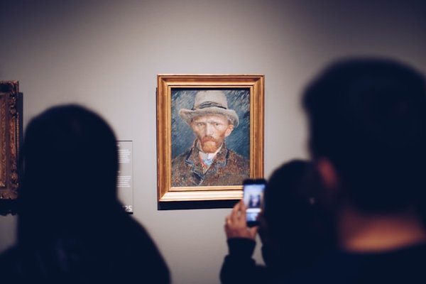 Quels sont les meilleurs outils de création de contenu interactif pour les musées?